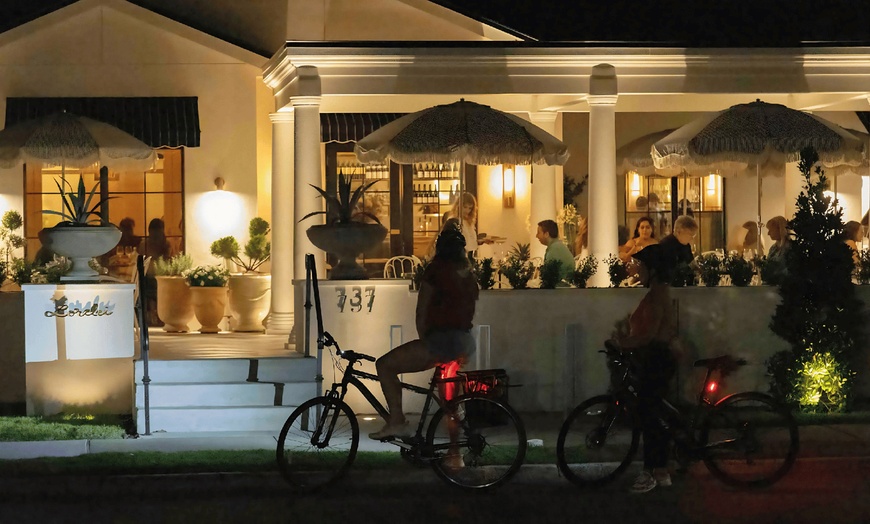 Image 3: Uncover Hidden Orlando: 3-Hour Bike Tour for Up to 8 
