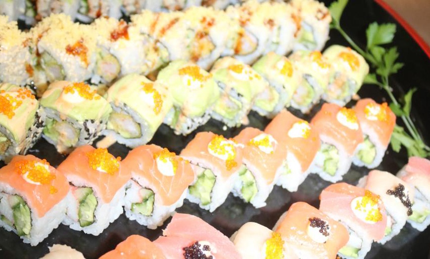 Image 12: 32, 24 or 40 Pieces Sushi (Tempura, California, Dynamite and More) 