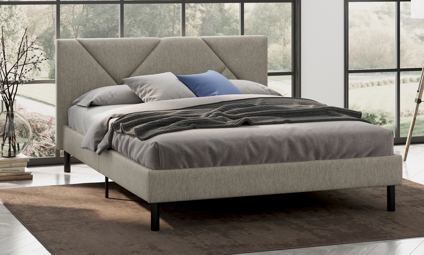 Image 34: Lit en tissu "Ric"