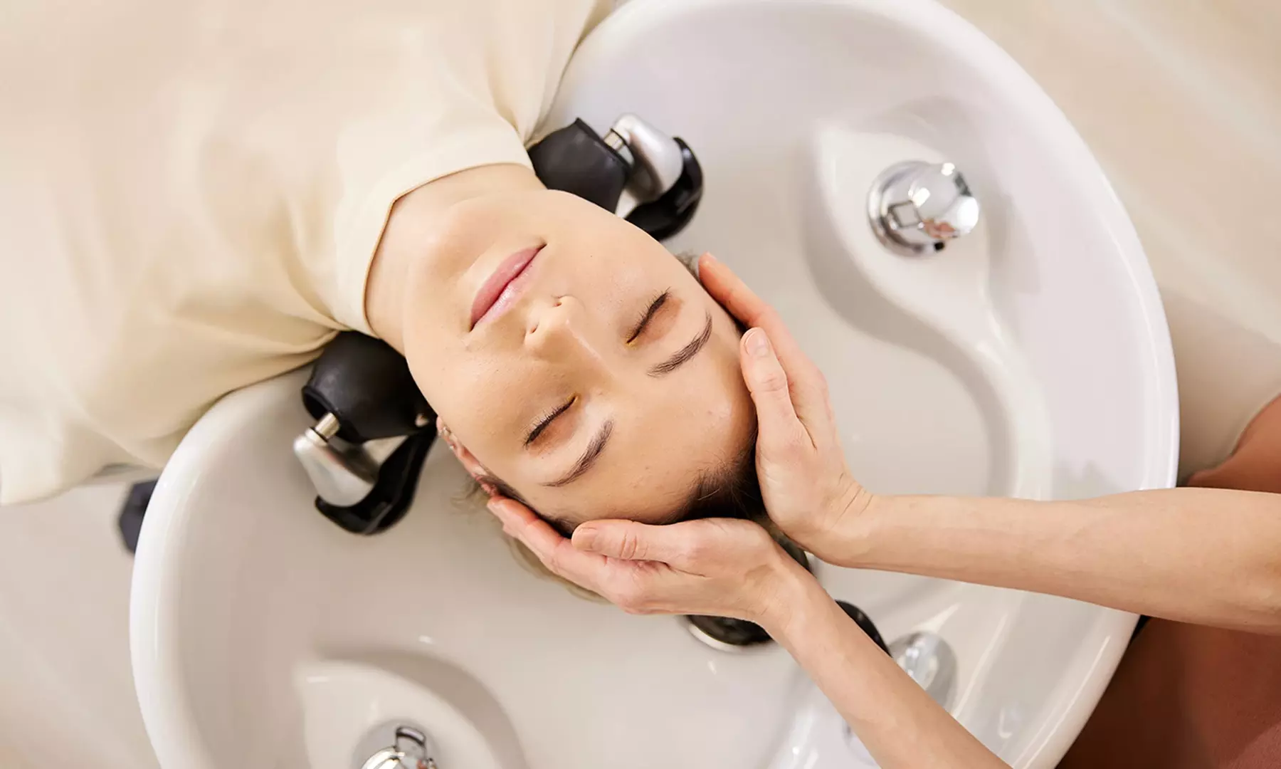 Enjoy 1.5 Hours of Malibu Scalp Therapy or G Spa Hair Session for One