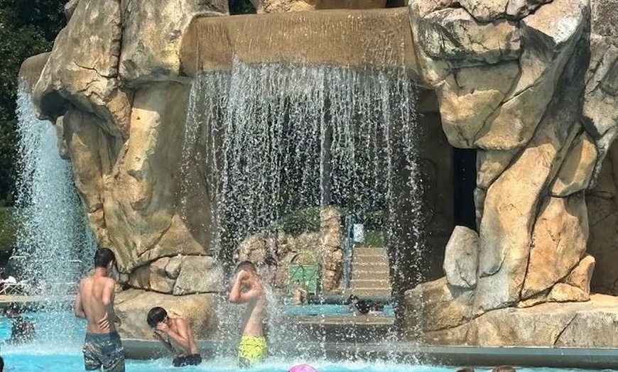Image 8: Single-Day Admission to Turtle Splash Water Park - West Chicago