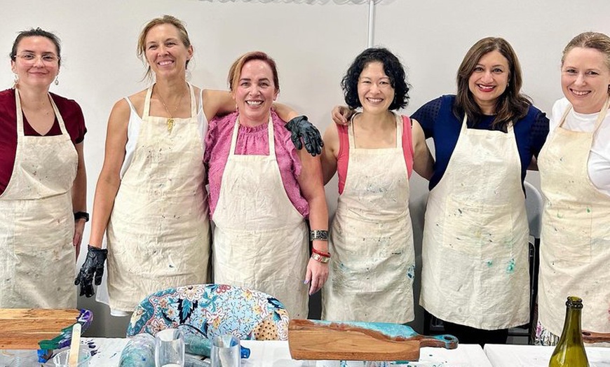 Image 3: Resin Cheeseboard Workshop for 2, 4, 8, 10 or 14 people (1.5 Hours)