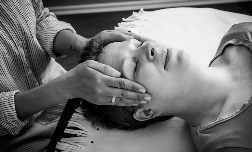 Image 2: 60 oder 90 Min. Reiki-Behandlung für 1 Person