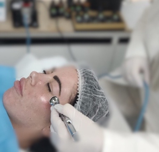 Magic Skin Anti-Aging Gesichtsbehandlung