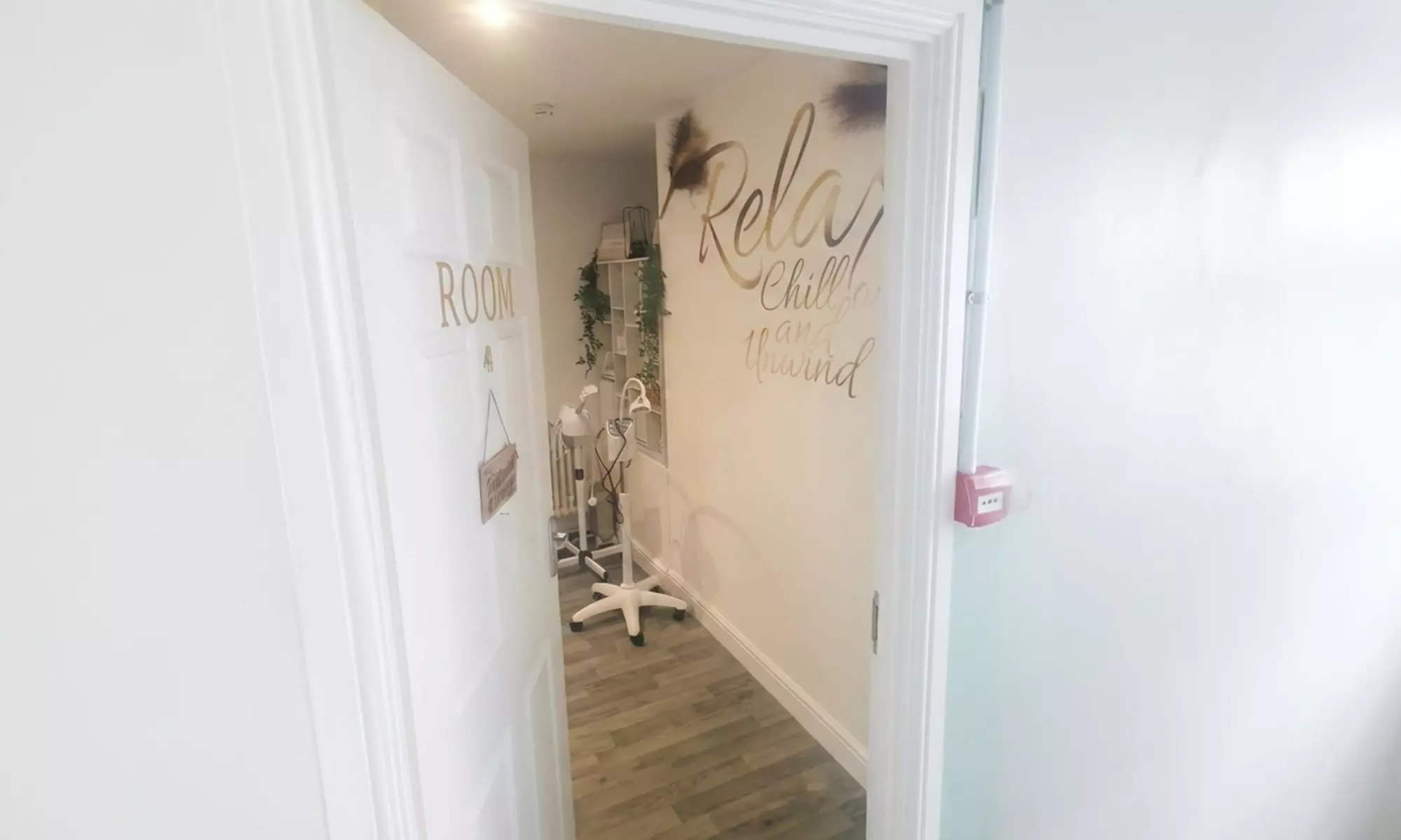 Refresh, Hydrate & Revitalize Your Skin with 1, 3 or 6 Classic Facials