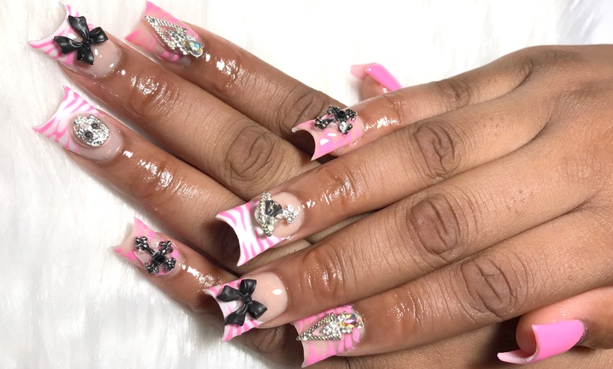 Image 17: Custom Freestyle Nail Sets in Short, Medium, or Long Lengths 