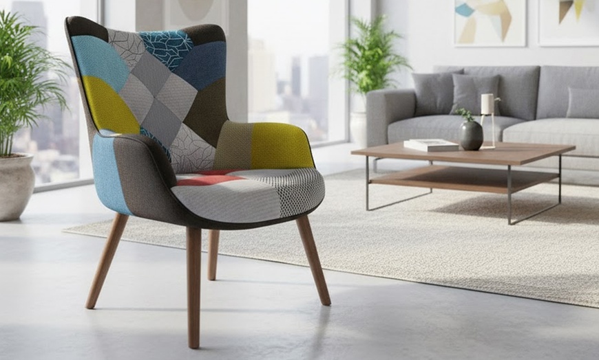 Image 1: Poltrona patchwork con memory foam
