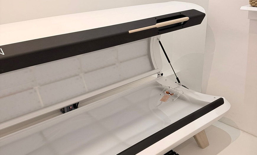 Image 2: Rejuvenate with Full Body Red Light Therapy! 1, 3 or 6 Six Sessions