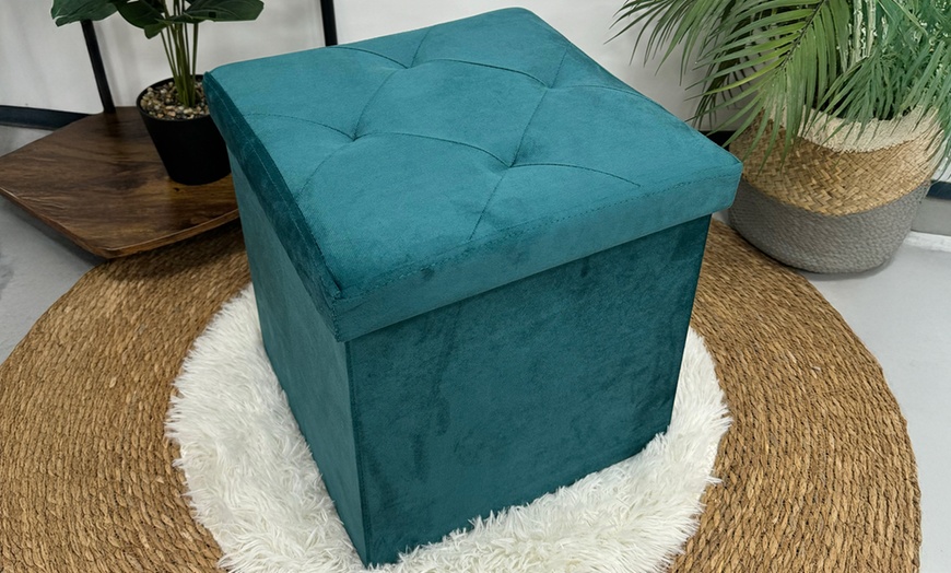 Image 1: Pouf carré en velours Milo