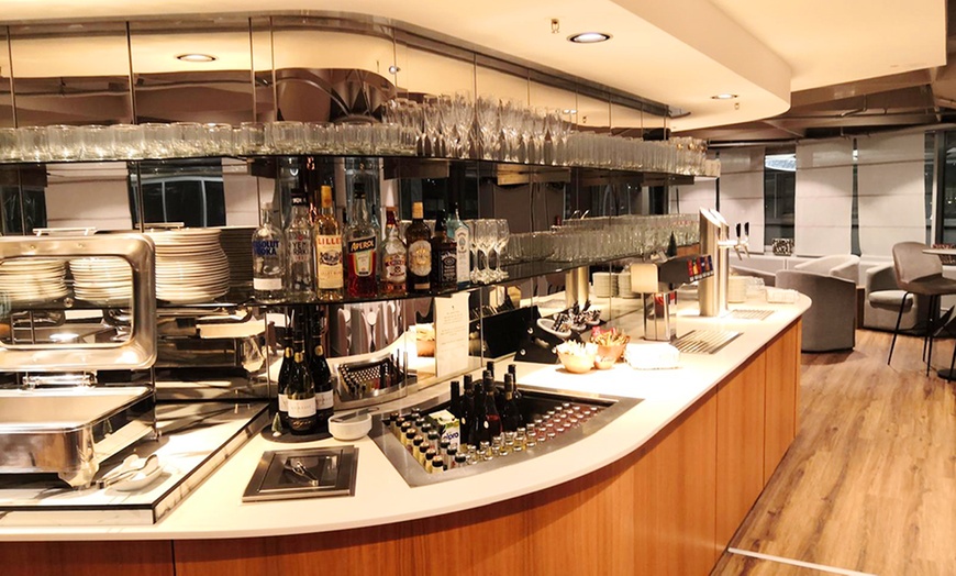 Image 18: Eintritt in die Airport-Lounge, 4 Flughäfen zur Wahl