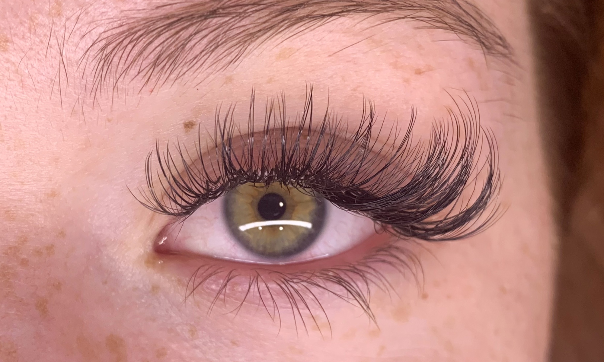 Regular Set of Classic, Hybrid, or Volume Lash Extensions w/ One Fill