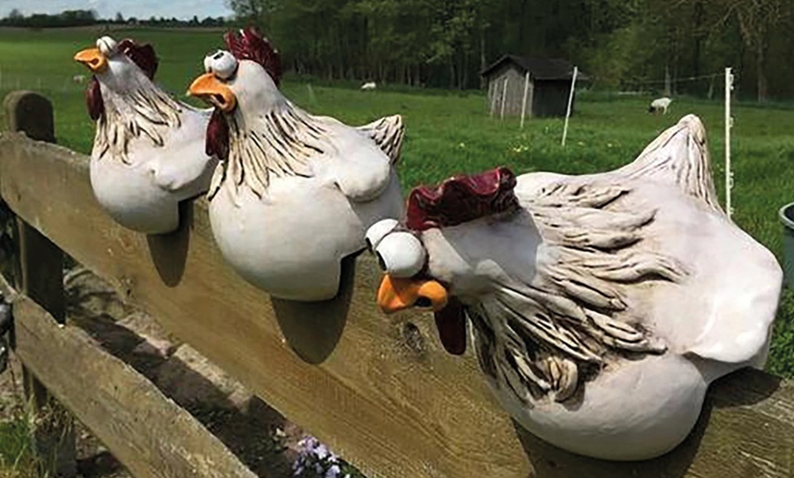 Image 18: Funny Chicken Fence Decor Statues