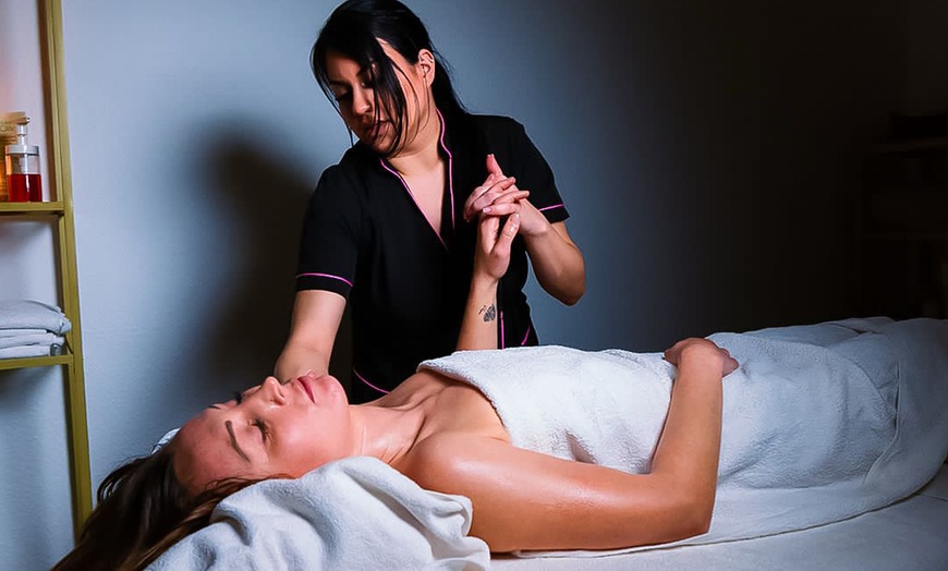 Image 2: Bis zu 54% Rabatt auf den Gesichtsbehandlung – HydraFacial bei Hamam Braunschweig