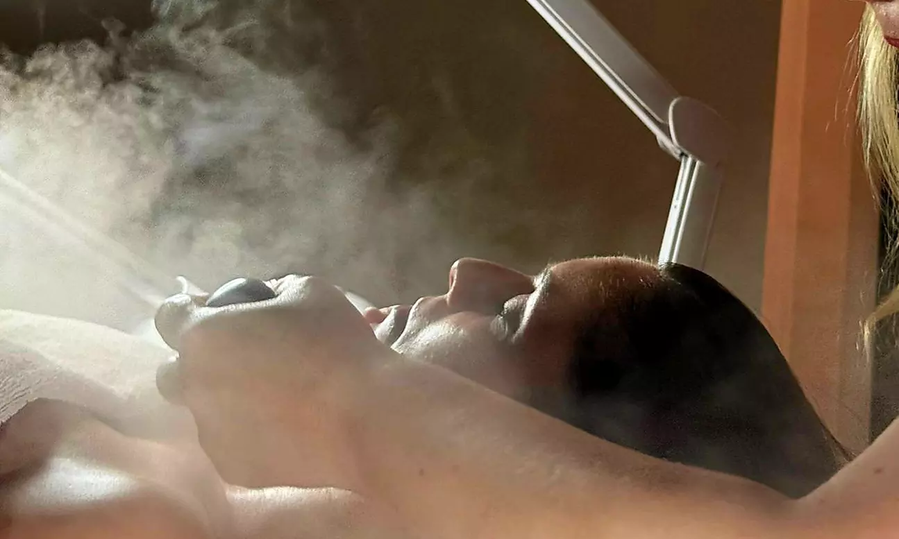 Massage, soin du visage, gommage, sauna : pack bien-être au choix