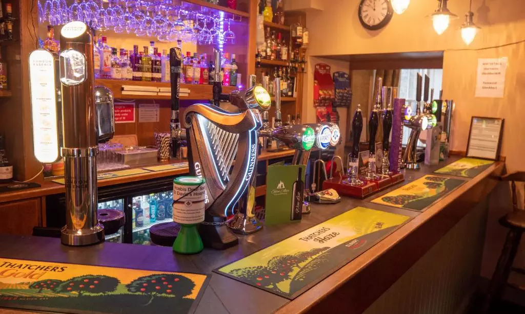 Conwy: 1 or 2 Nights with Breakfast and Spa Access