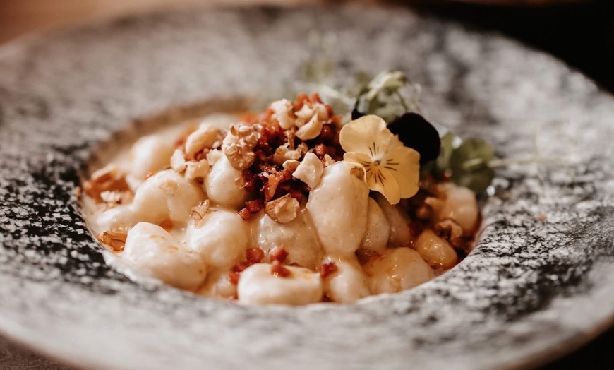 Image 2: Évasion gourmande à deux pas de Mons au restaurant La Cigogne