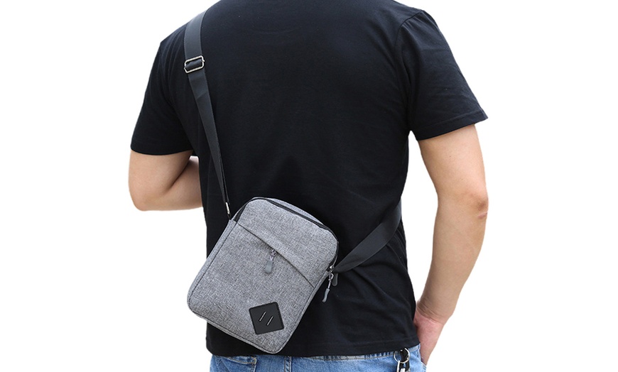 Image 2: Men's Oxford Crossbody Shoulder Bag with Adjustable Strap