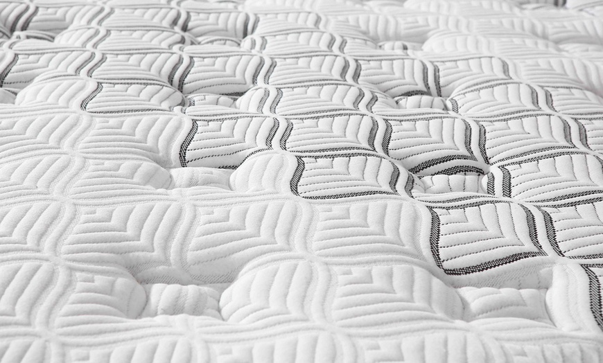 Image 7: Matelas Biconfort 2 zones de confort (souple et ferme) de Sampur
