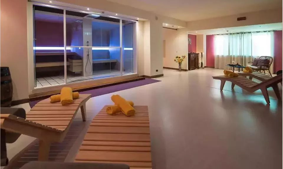 Messina 4*: soggiorno per 2, 3 o 4 persone in mezza pensione