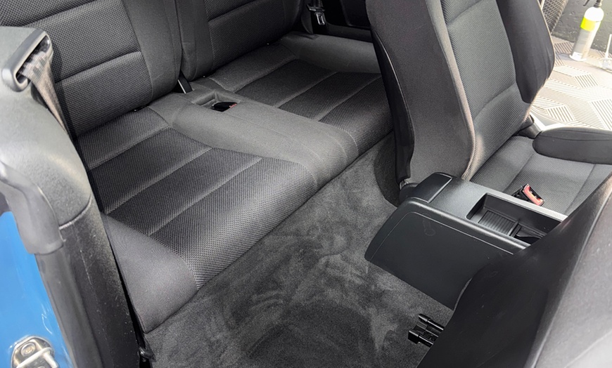 Image 8: Bis zu 30% Rabatt auf den Professionelle Autopflege (innen und außen) bei GLANZWERK