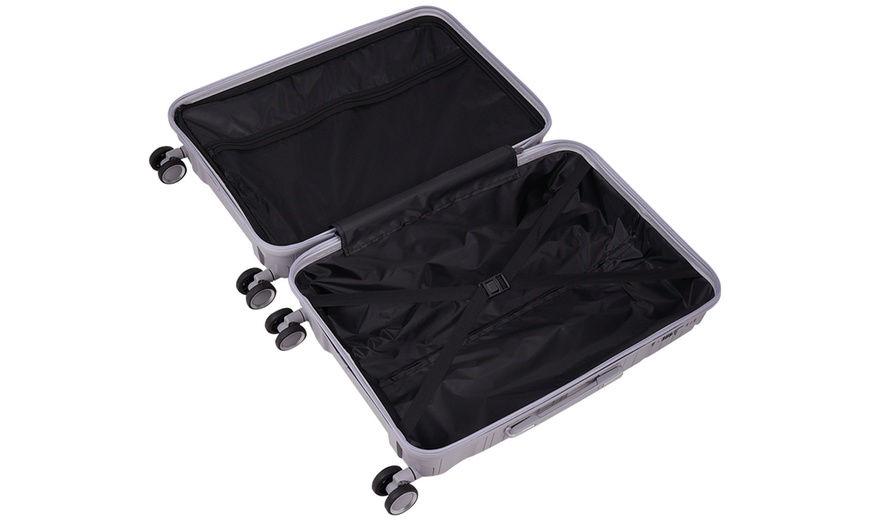Image 5: Four Piece PP Suitcase Set with Silent Wheels & Password Lock