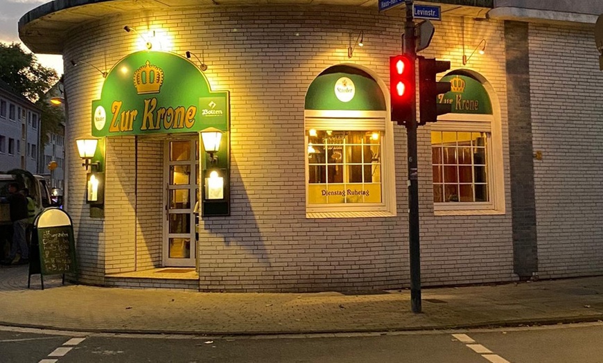 Image 4: Schnitzel-Menü in 3 Gängen mit Suppe, Hauptgang und Nachtisch