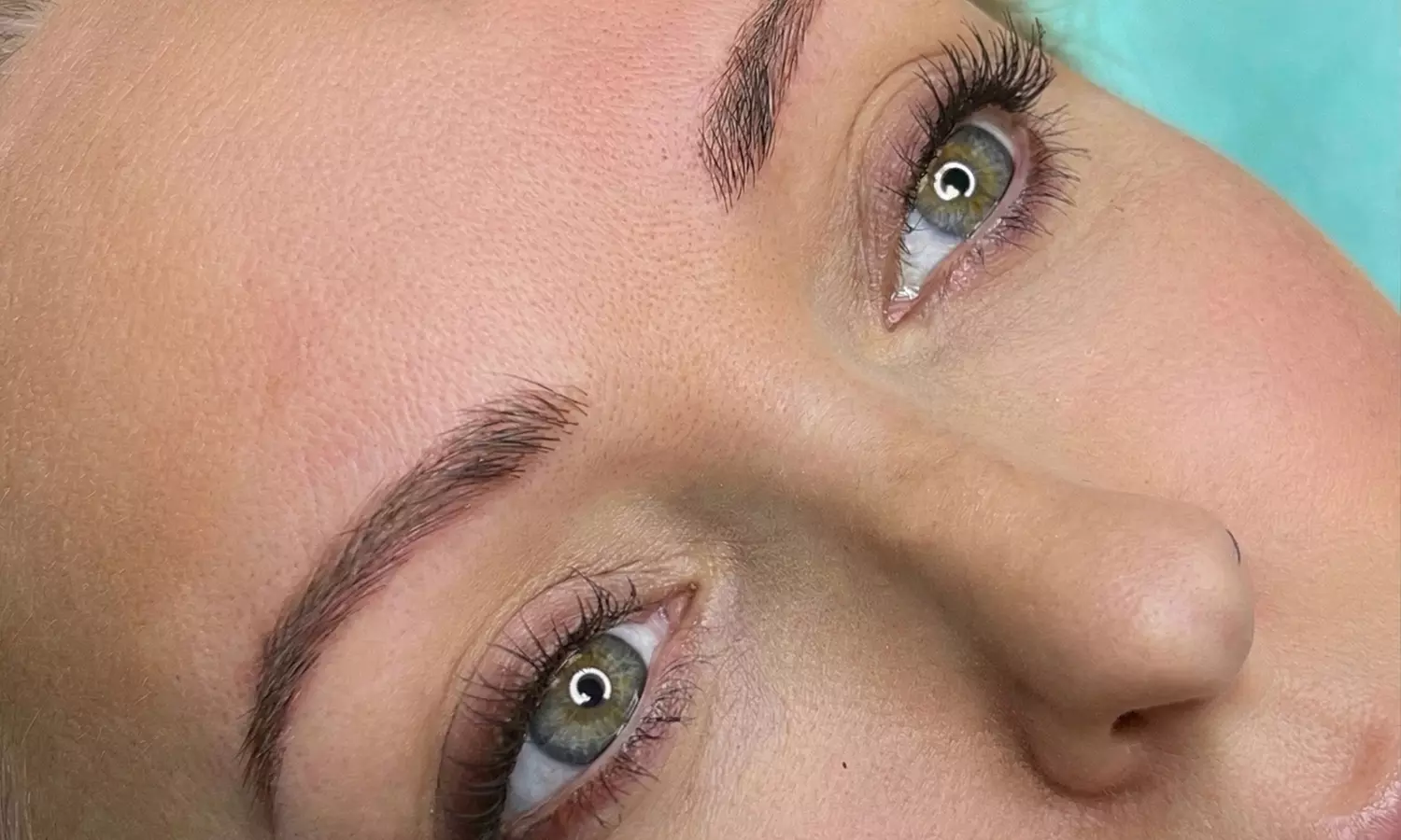 Sesión de microshading, microblading o micropigmentacion