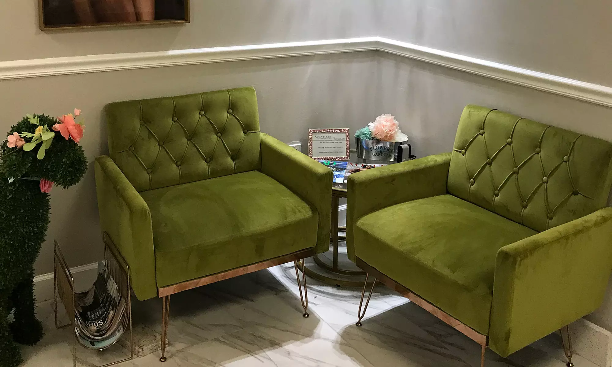 Experience Radiant Skin with 60 or 75-Minute Facial Options