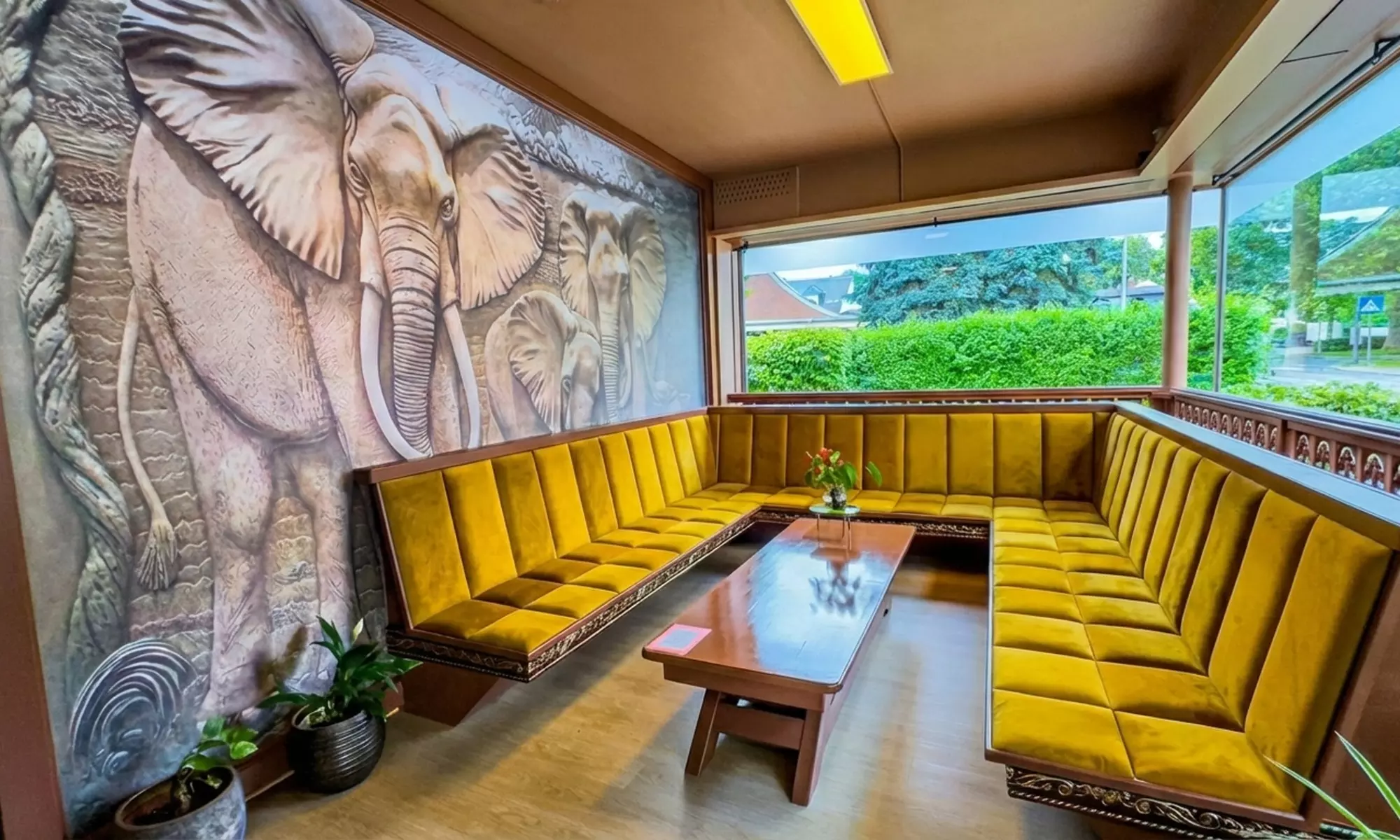 Traditionelle Thai-, Thai-Öl- oder Hot-Stone-Massage für 1 Person