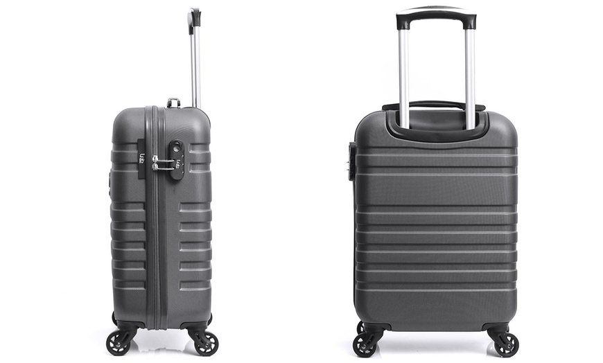 Image 28: Trolley Bag and Vanity Case Set