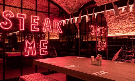 Menú SteakBurger: Menú para 2 (1 entrante, 2 principales, 2 postres o cafés y 2 bebidas) / Las Tablas - Steakburger