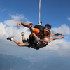 Image 4: Saut en parachute en tandem à 4000 m avec Alpes Aviation Parachutisme