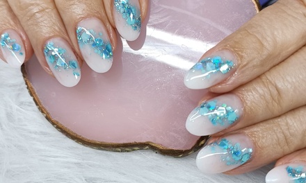 Manicura semipermanente - Claudia and Tu Perruquers