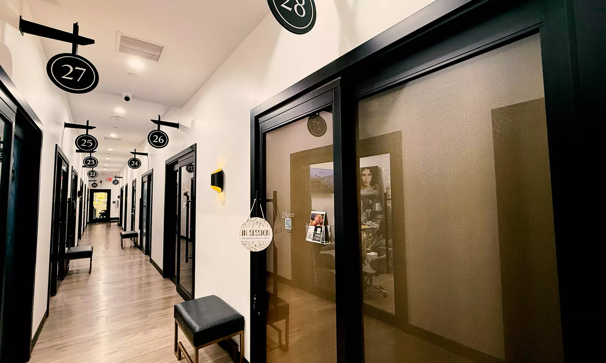 Relaxation Bundle: 60-Min Massage+ Signature Facial+ Aromatherapy/More