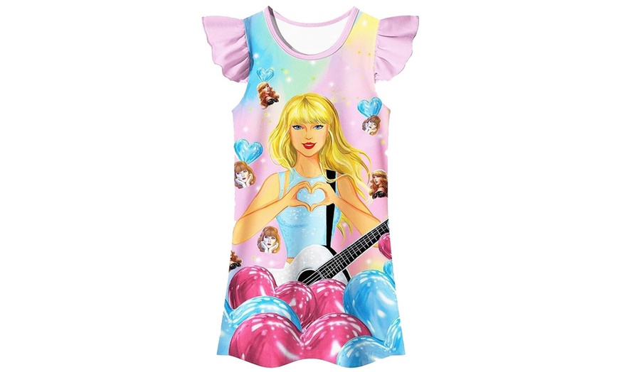 Image 4: Taylor Swift Inspired Pyjamas 