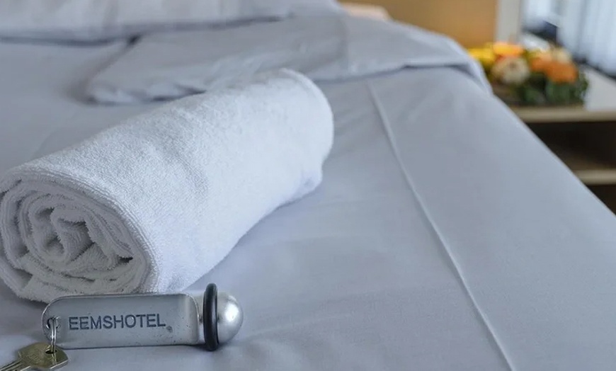 Image 5: Delfzijl an der Nordsee: 2-3 Nächte inkl. Frühstück und Parken