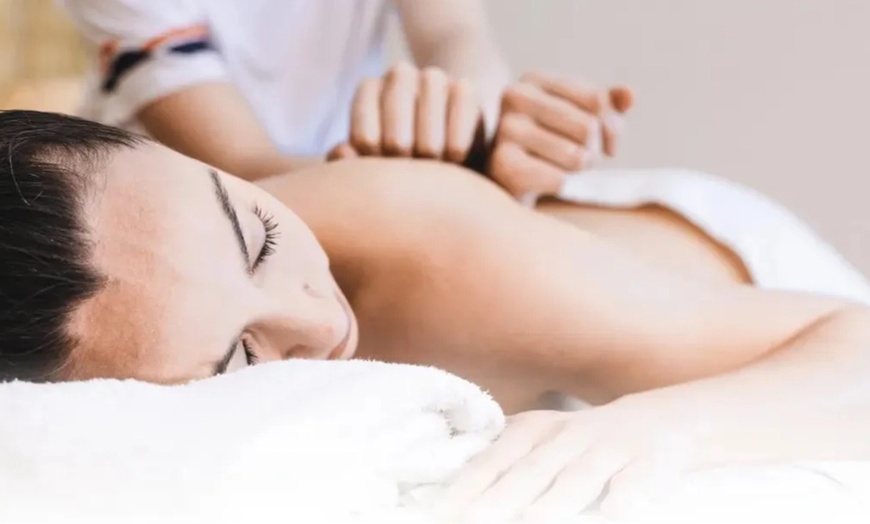 Image 3: Modelage By lyne