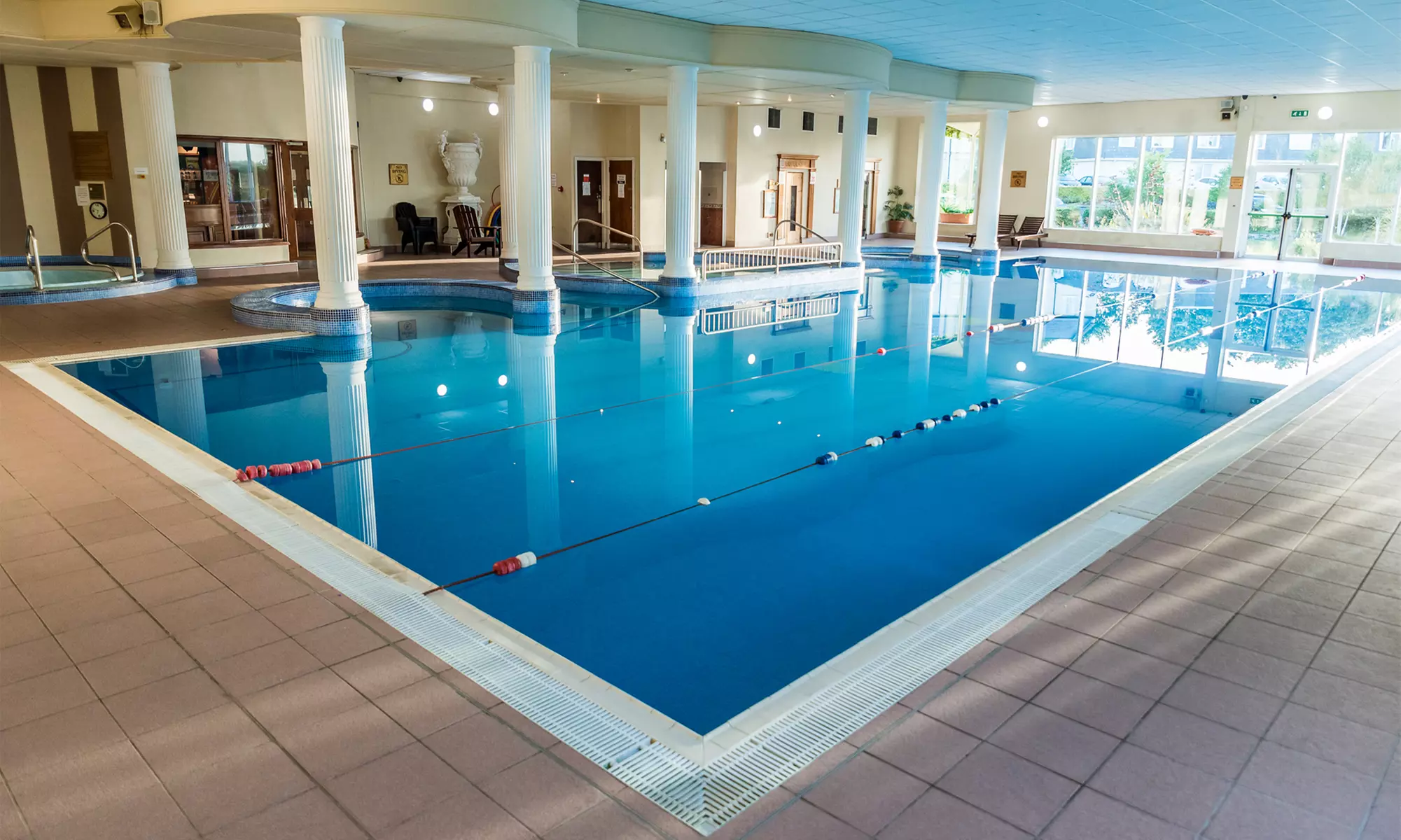 Wicklow: 1-2 Nights with Breakfast, Drink of Choice, Chocolates