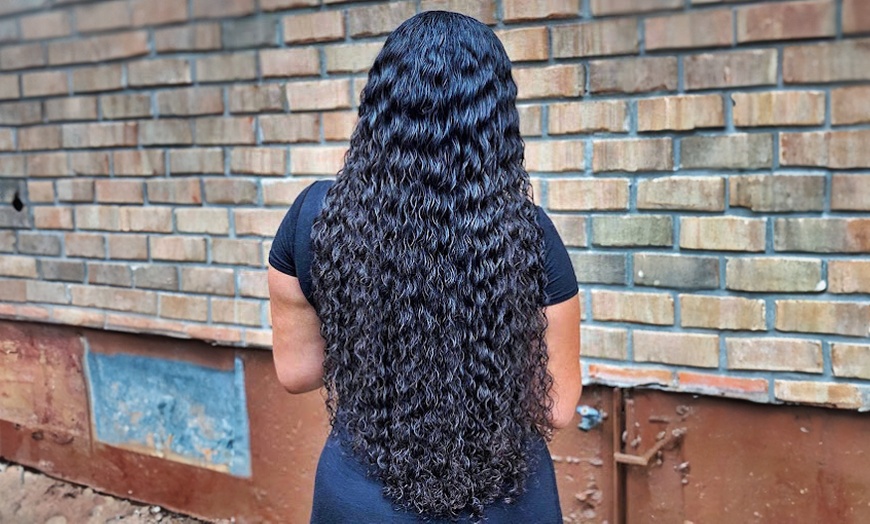 Image 4: Complete Beauty Package: Hair & Eyebrow Makeover