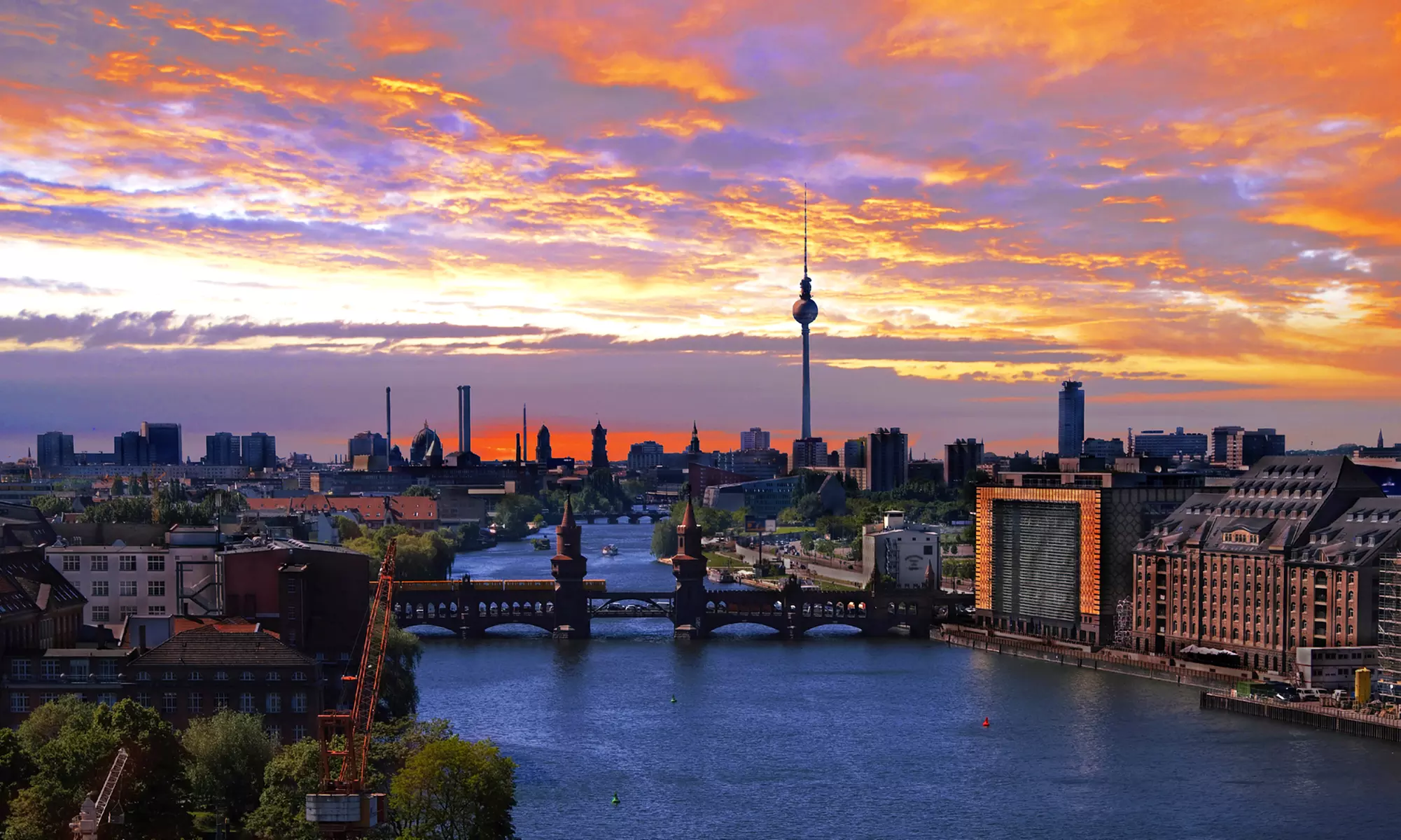 Berlin: 1-4 Nächte für Zwei mit Frühstück & Wellness im Living Hotel Berlin Mitte nahe Museumsinsel & Alex - Primary Image