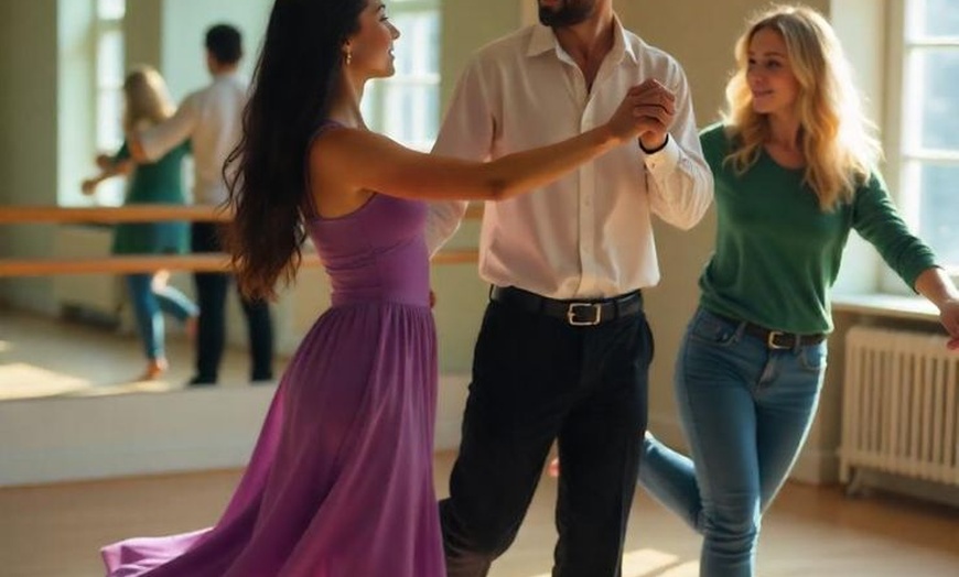 Image 2: Four Beginners Bachata Classes
