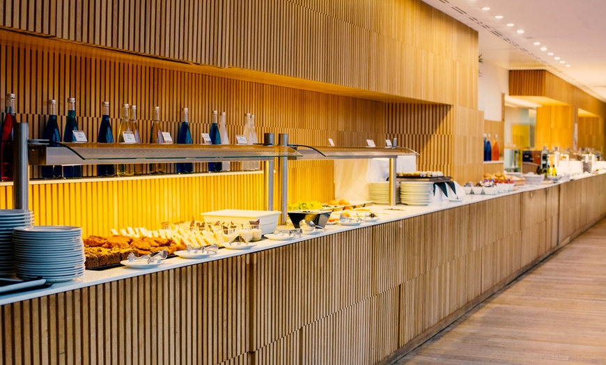 Image 3: Circuito termal para 2 personas con opción a masaje y almuerzo