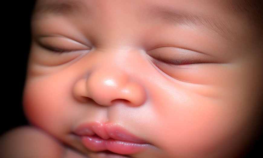 Image 3: See Your Baby In Amazing 3D/4D, 8K Ultrasound Clarity! 