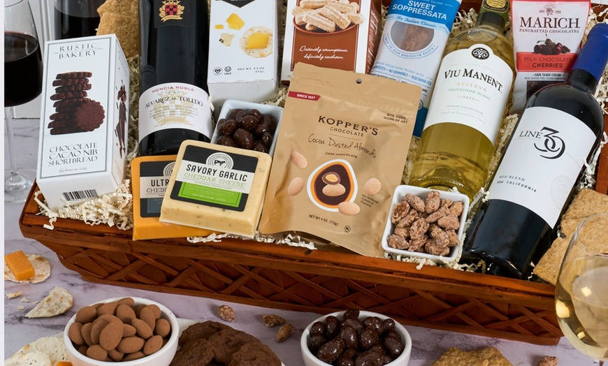 Image 2: Give the Perfect Gift: $25 or $75 Gourmet Gift Basket Shopping Credit