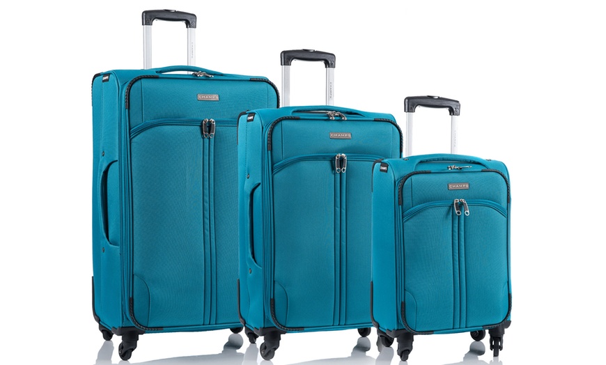 Image 4: 3 Expandable and Wheeled Suitcases