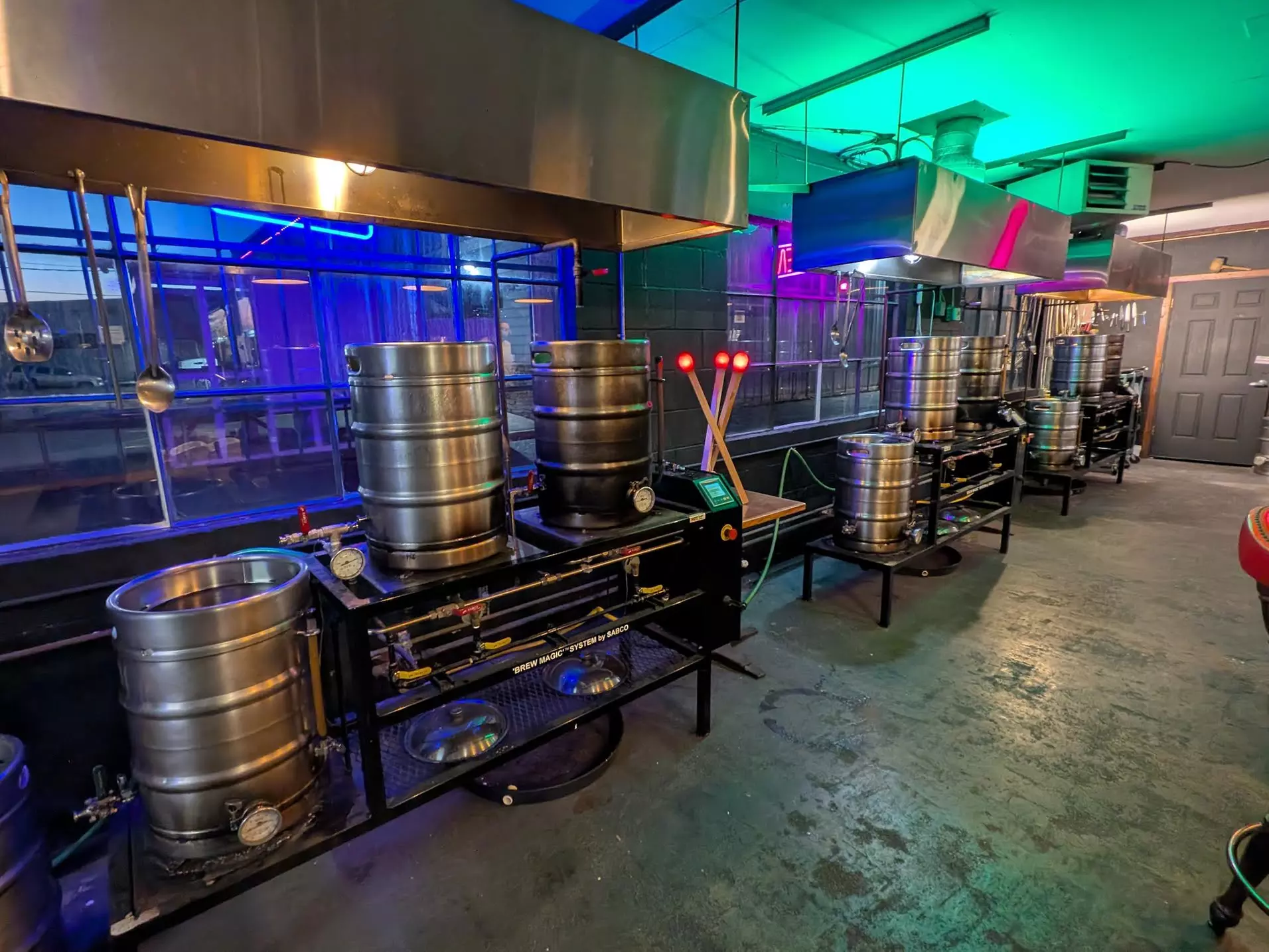 Brew Your Own Beer Keg – 5 or 10 Gallon Experience