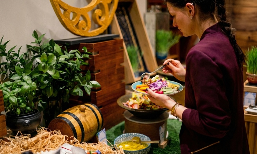 Image 3: Enjoy a Lavish Iftar Buffet with Ramadan Beverages for Child or Adults