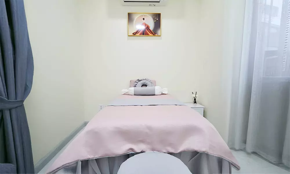 One or Two Sessions of 60-Min Deep Cleaning Gua Sha Facial and More