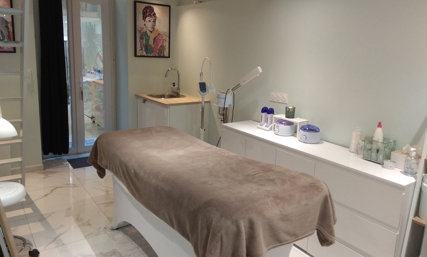 Image 3: Sublimez votre peau : soin du visage sur-mesure à Nice