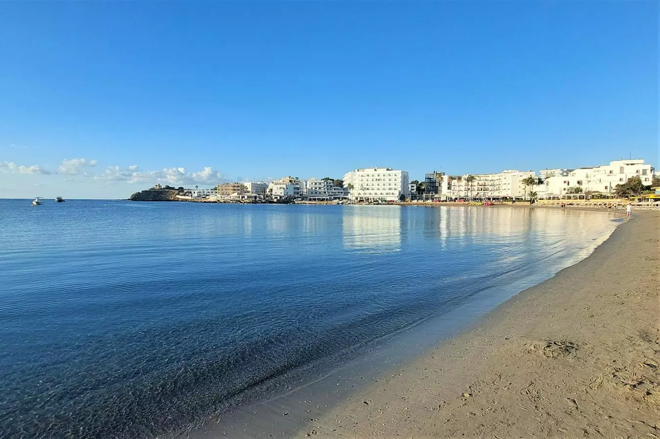 ✈ Ibiza Nights: 7 Days with Flight, Wheels & Chill Pack from Worldee